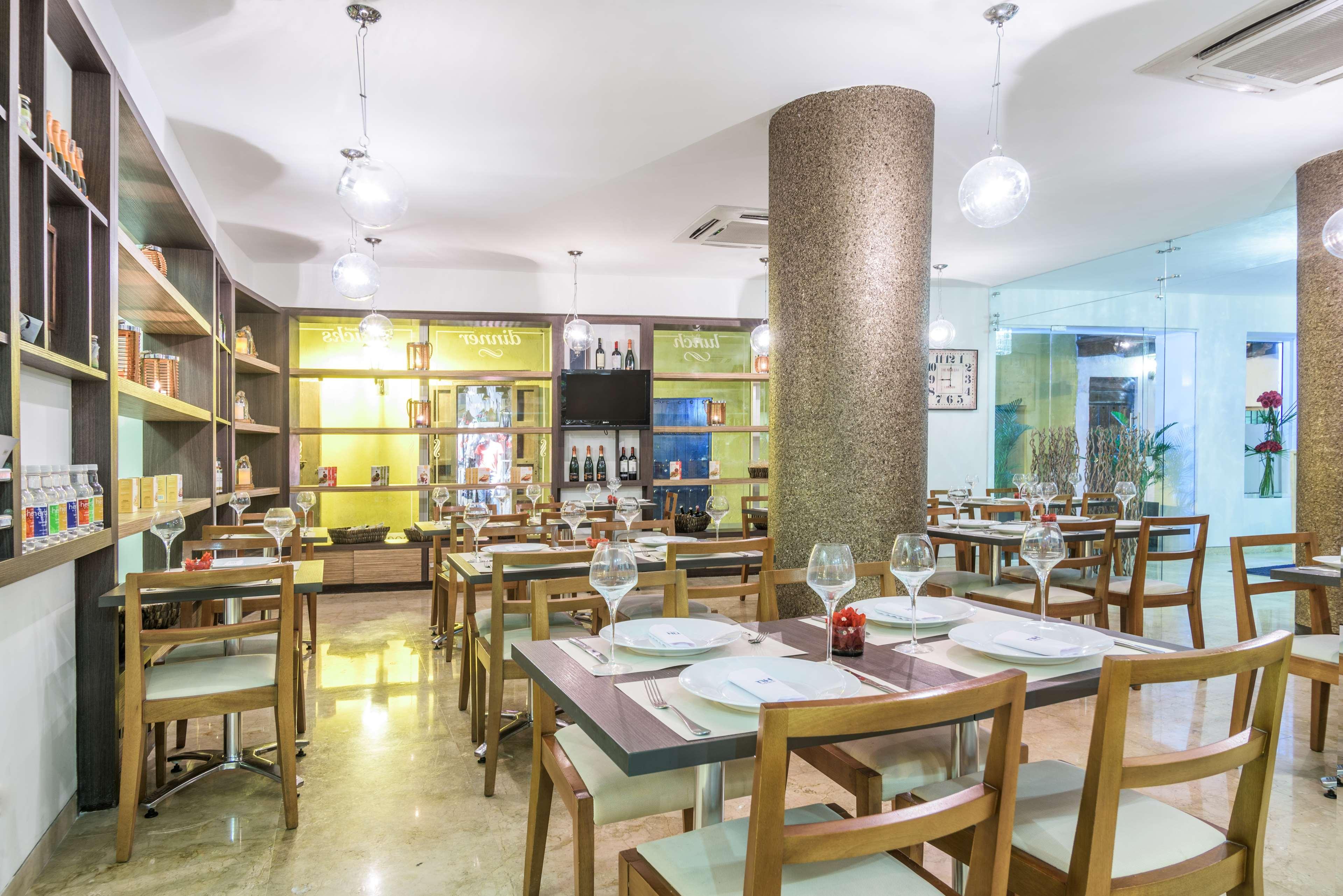 Hotel Nh Royal Urban Cartagena Exteriér fotografie